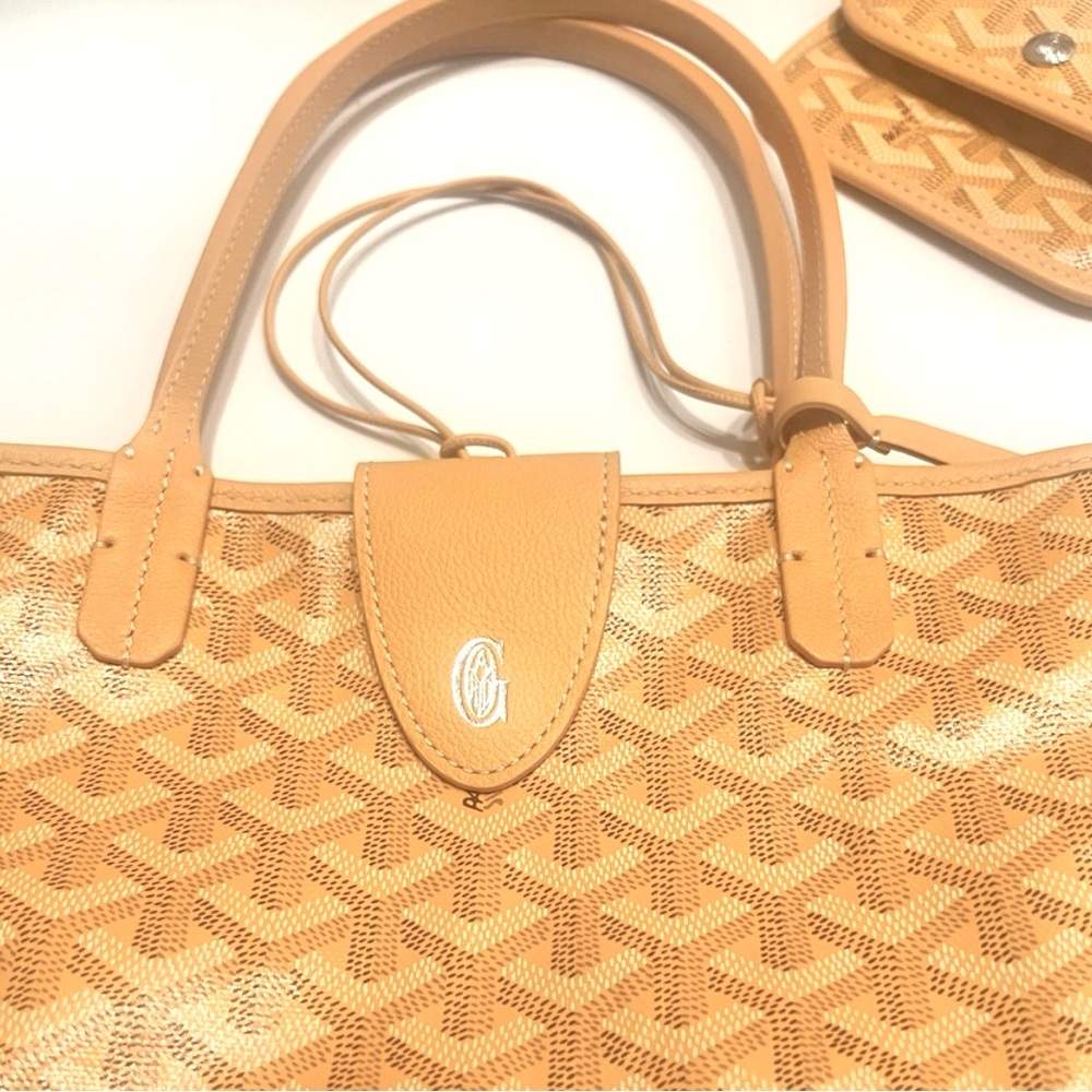 Goyard mini anjour bag! Reversible to solid yellow! Clip closure included! - Picture 2 of 2